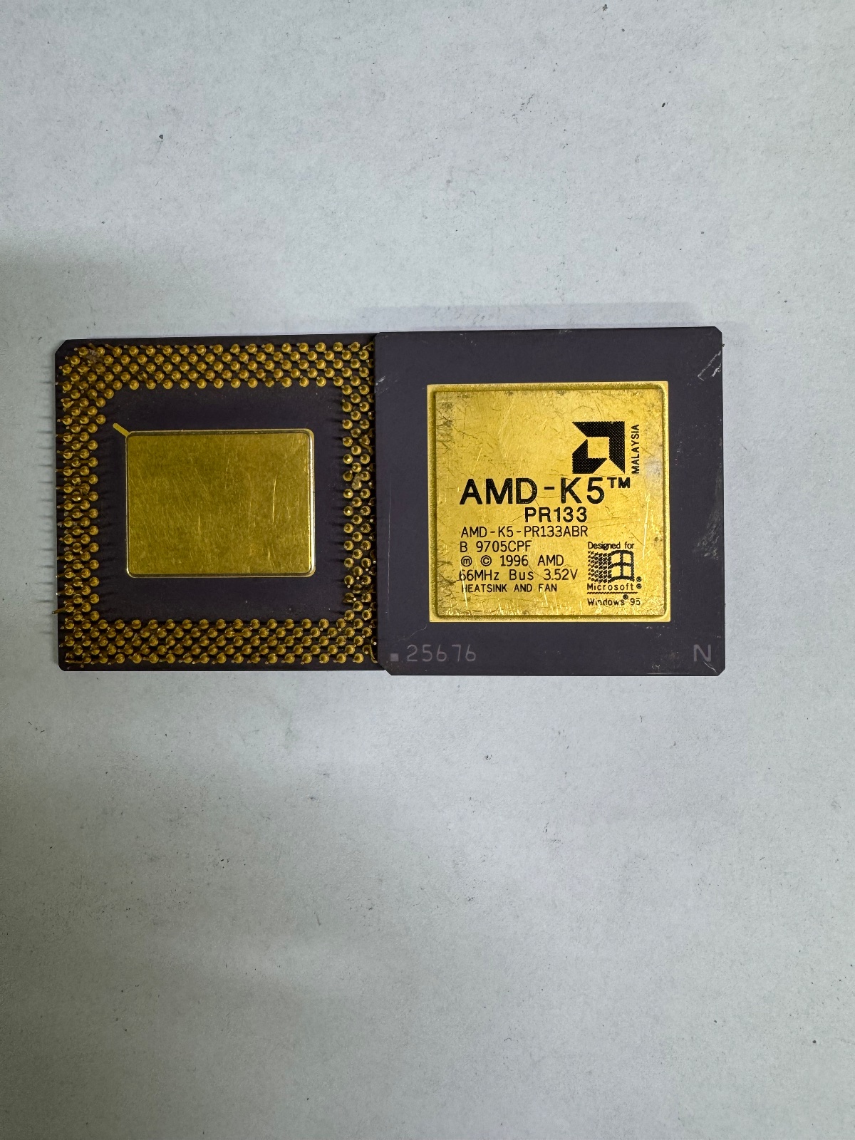 Процесор керамічний жовта кришка+підложка AMD K5, Pentium